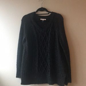 Cozy dark grey knitted sweater.
